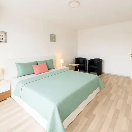 Ada Homes B69 Апартаменти Брашов